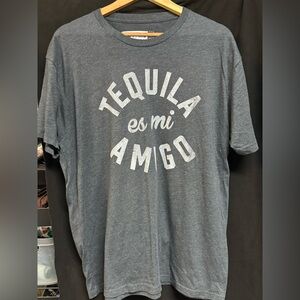 Gray Graphic Tee with 'Tequila es mi Amigo' Print XL